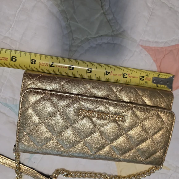Michael Kors Gold Quilted Women's Bag - Picture 7 of 9
